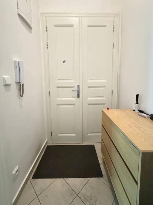 Ferienwohnung Cozy Karlin Prag Exterior foto